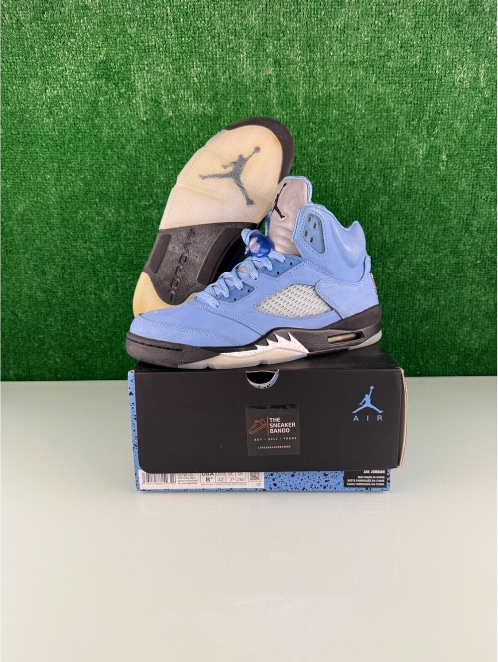 Size 8.5 - Jordan 5 Retro SE Mid UNC